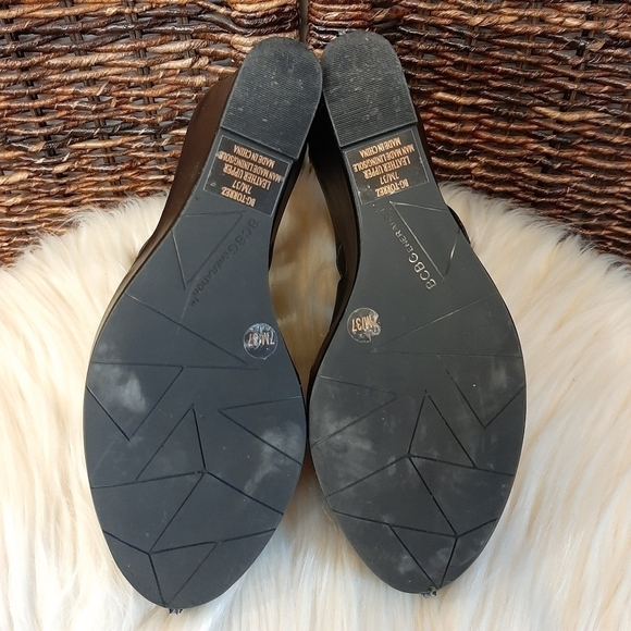 BCBGeneration Women's 7 Black Torrez Leather Platform Wedge Sandals Cage Heels - Picture 5 of 9